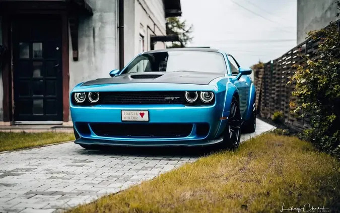oświęcim Dodge Challenger cena 229900 przebieg: 129000, rok produkcji 2016 z Oświęcim